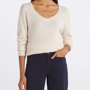 MARKET & SPRUCE
Violet Sweetheart Neck Sweater